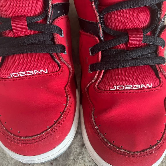 Nike Air Jordan Flight 23 ; 317822 601 ; Size 3Y - Picture 3 of 6